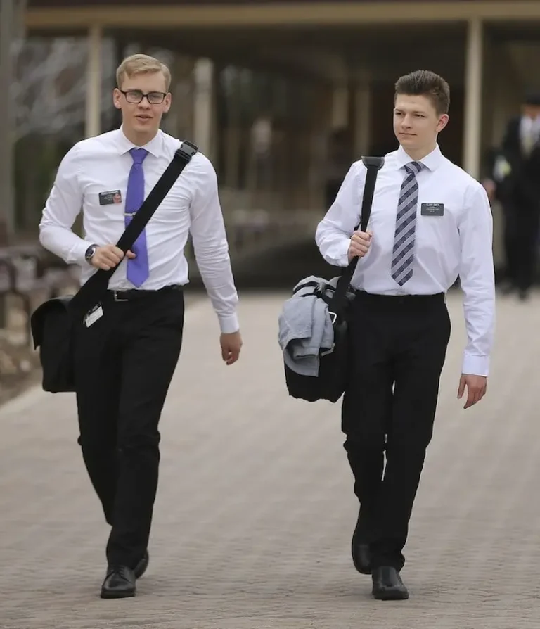 Mormones Misioneros
